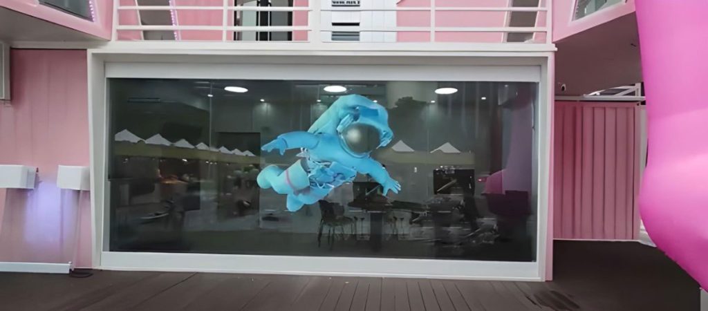 הולוגרמה צפה באוויר